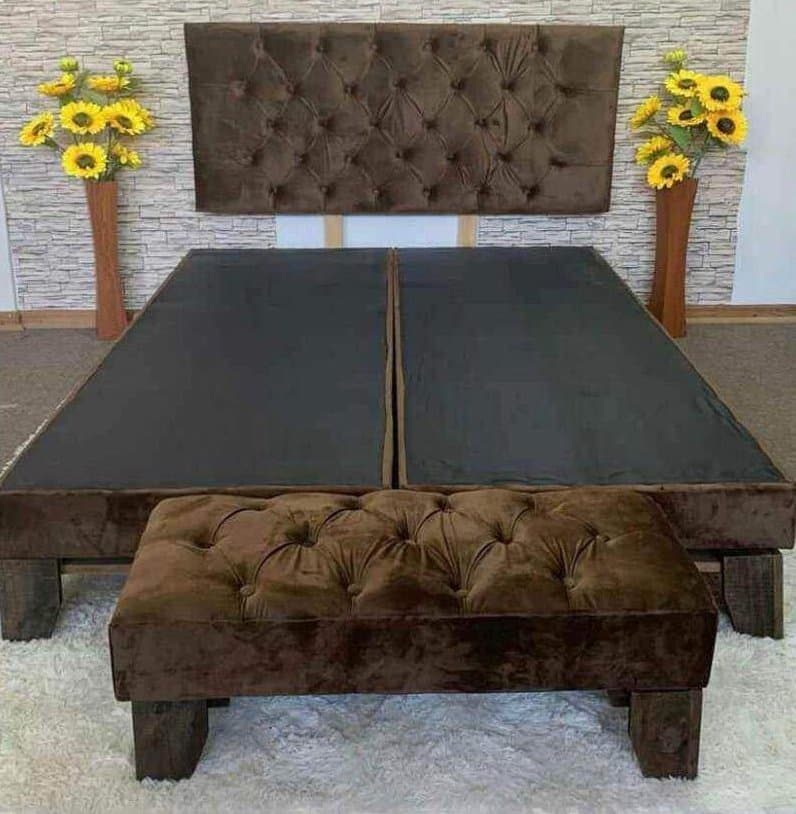 Cama Sencilla + Banqueta – Color Café