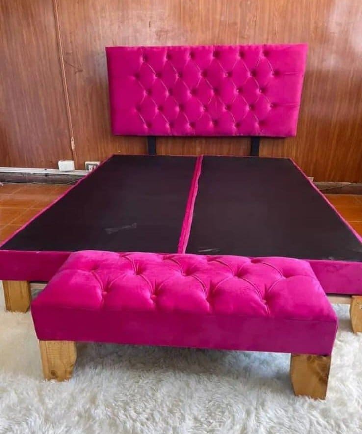 Cama Sencilla + Banqueta – Color Fucsia